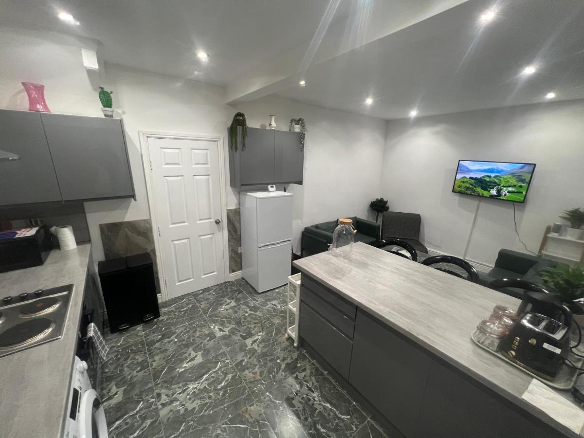 Tarleton House Otel Stoke-on-Trent Dış mekan fotoğraf